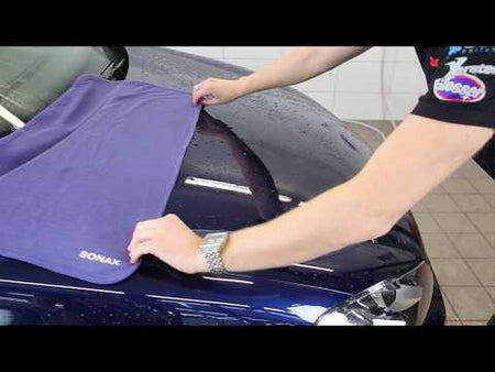 Sonax XTREME Super Dry Towel video